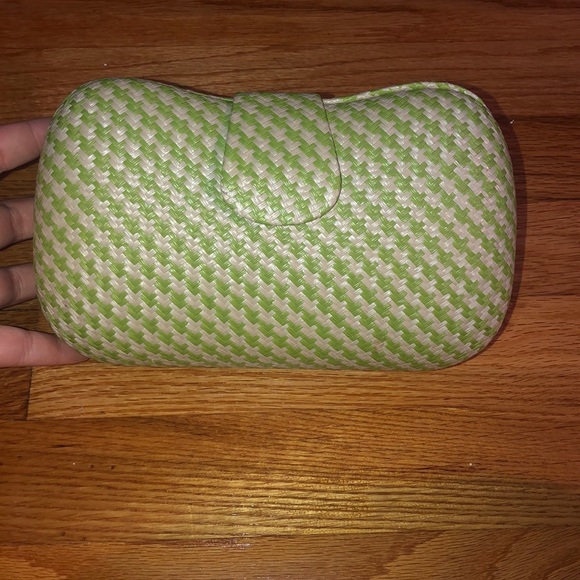 Banana Republic Handbags - Banana Republic Clutch